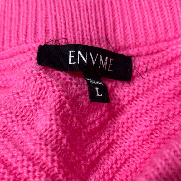 Envme Chevron Polo - Pink, Orange, Cream Outfit L - Picture 7 of 7